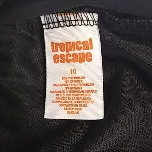 Tropical Escape‎ Women's Black Polka Dot Halter Tankini Swimsuit Top Size 10 - Picture 8 of 8